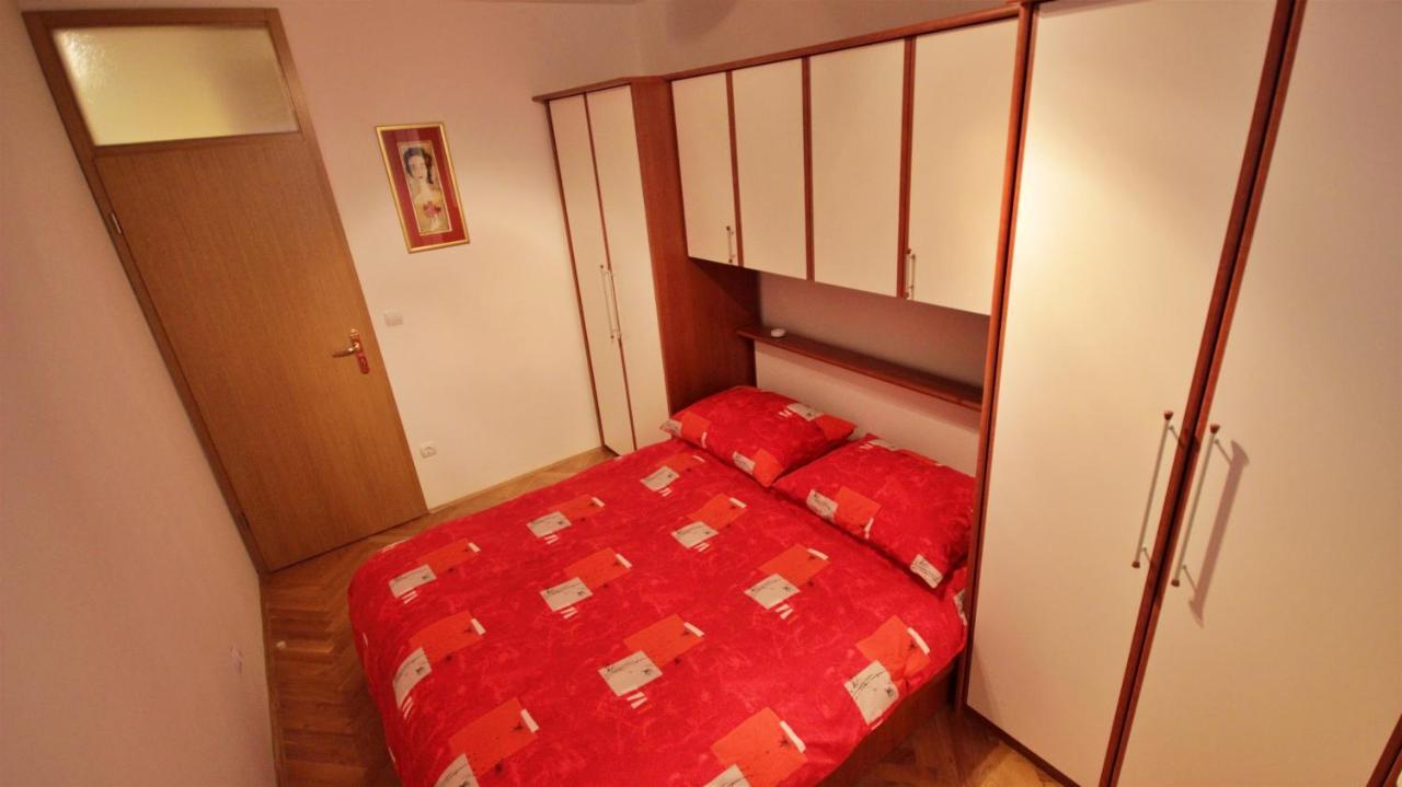 Apartment Jen 奥米什 外观 照片