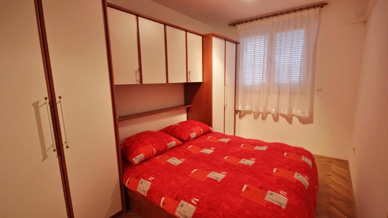 Apartment Jen 奥米什 外观 照片