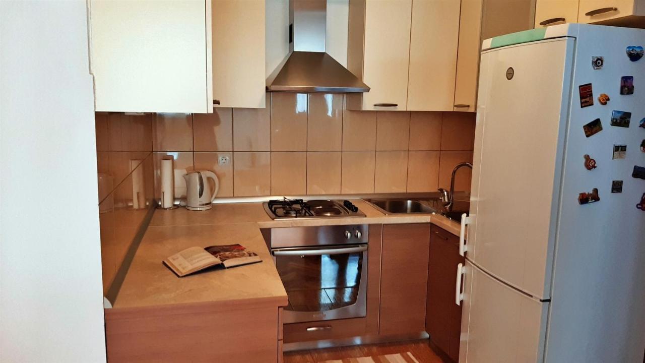 Apartment Jen 奥米什 外观 照片