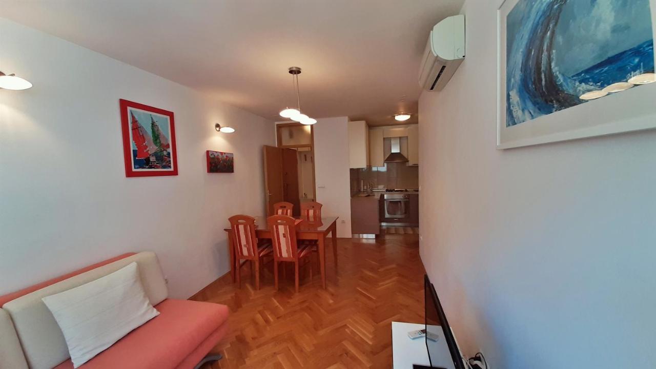 Apartment Jen 奥米什 外观 照片