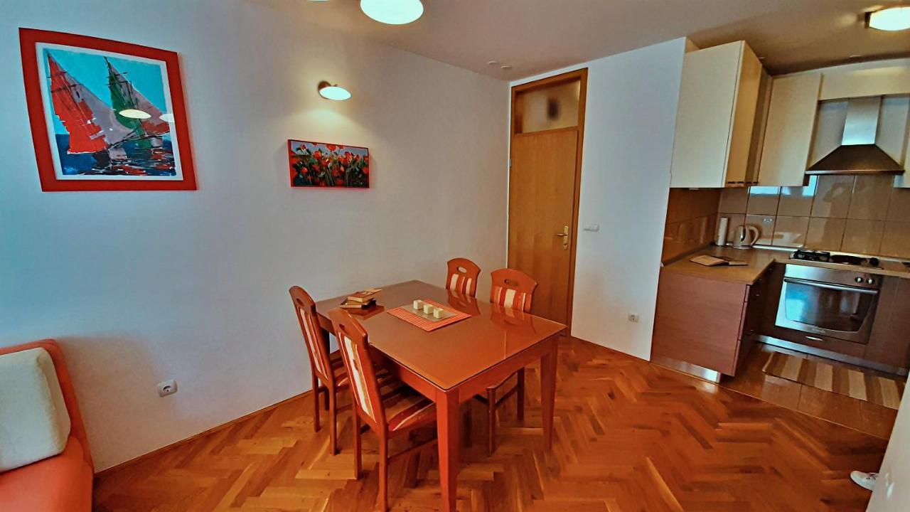 Apartment Jen 奥米什 外观 照片